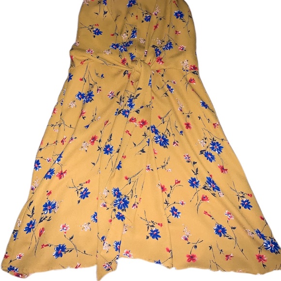 NWOT⚡️Collective Concepts Waist Tie Floral Dress - Picture 2 of 6